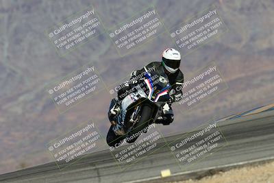 media/Feb-03-2024-SoCal Trackdays (Sat) [[767c60a41c]]/5-Turn 9 Set 2 (1040am)/